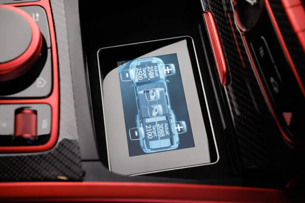 Brabus_6x6_XLP_800_INT_007-1170x780.webp