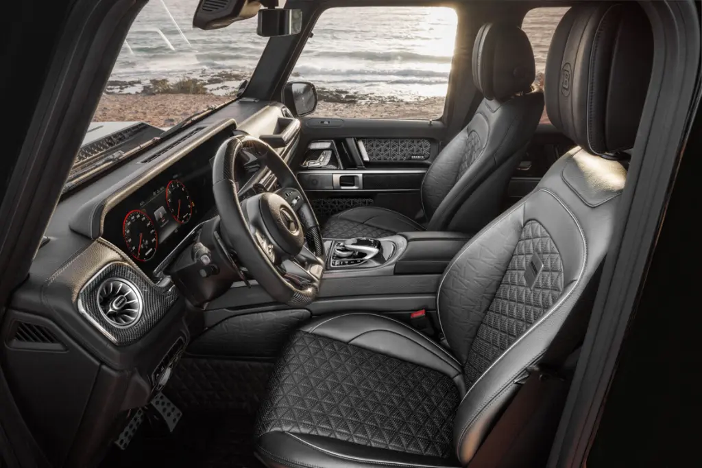 Brabus_6x6_XLP_900_INT_002-1170x780.webp