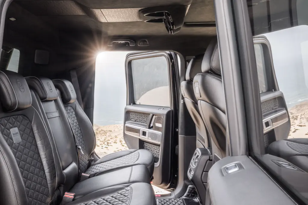 Brabus_6x6_XLP_900_INT_005-1170x780.webp