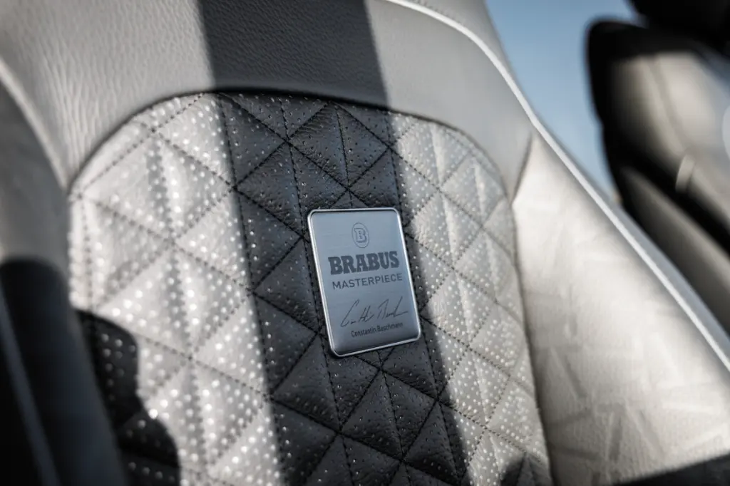 Brabus_6x6_XLP_900_INT_015-1170x780.webp
